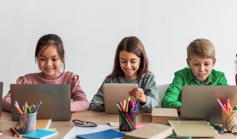 understanding the advantages of ABA in a classroom